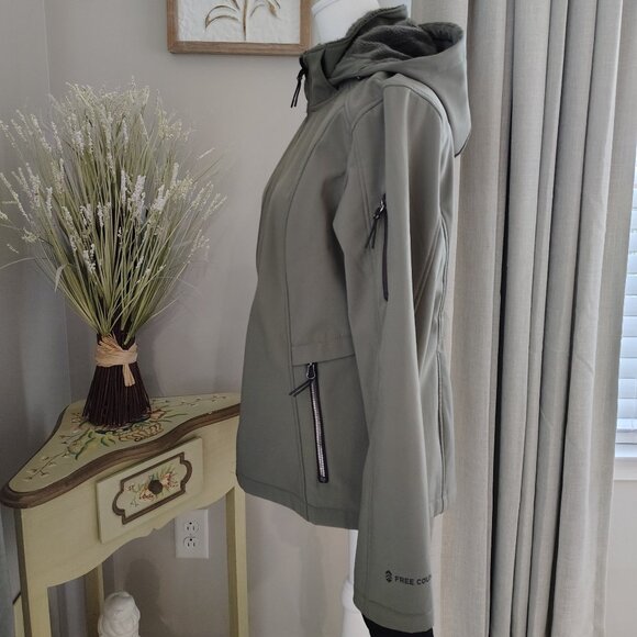 Free Country - Super Softshell Jacket with Detachable hood - Sage Green - Picture 3 of 6